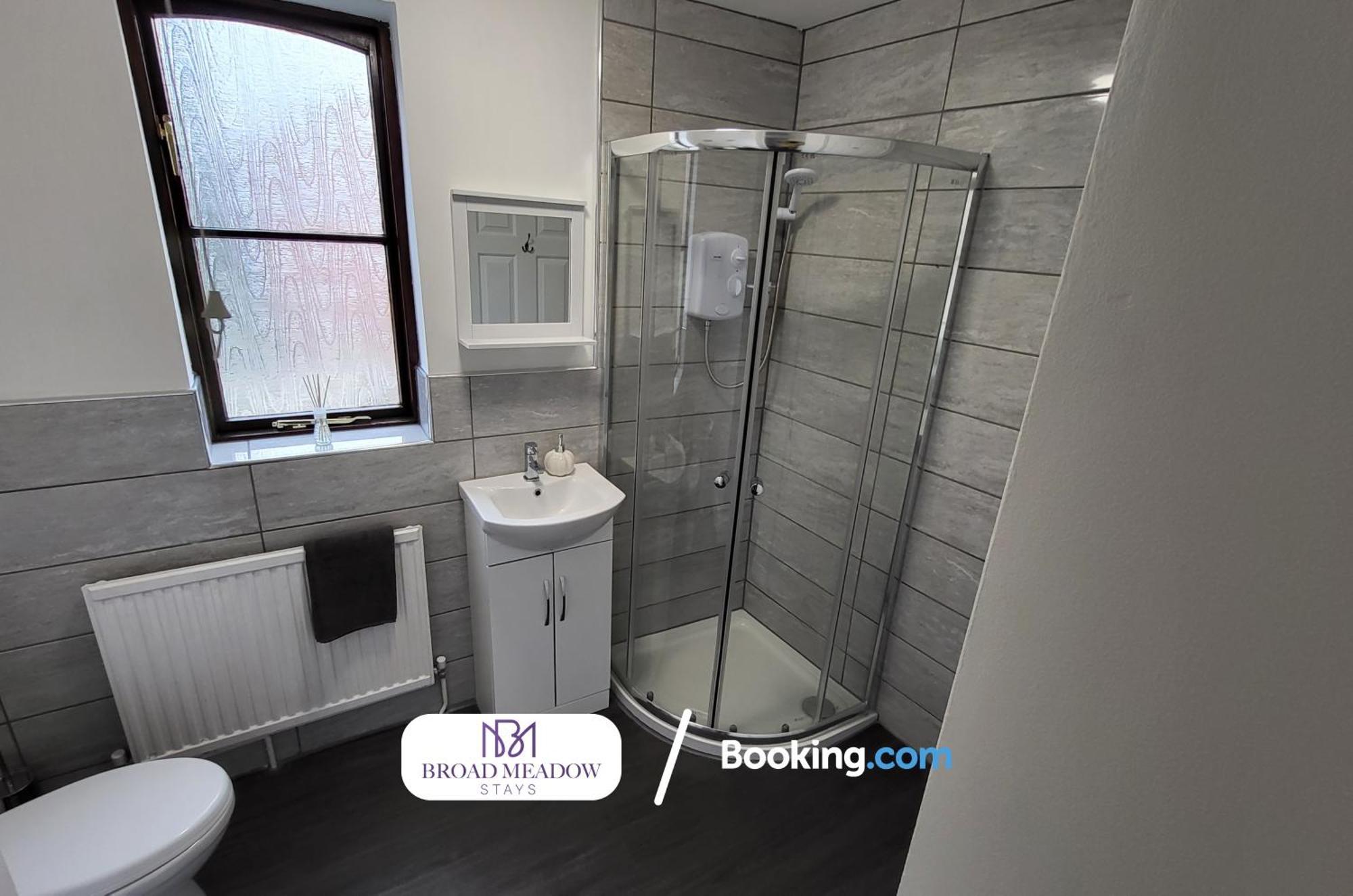 Last-Minute Offers L 3-Bed House By Broad Meadow Stays L Short Lets L Family, Business, Students L Lincoln L Parking エクステリア 写真